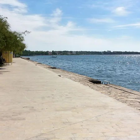 Triple Diklo 16023l 4* Zadar